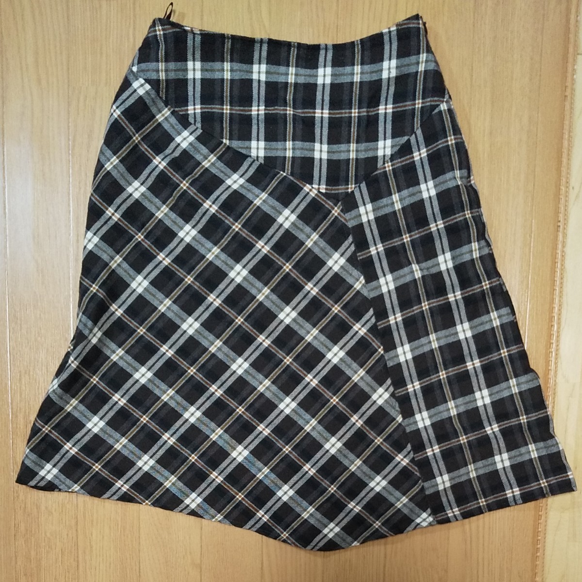 超目玉枠】 バレンシアガBALENCIAGA Godetストレッチウールチェック