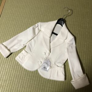 新品　ミキハウス　120cm フォーマル　ジャケット　白　　卒園式　入学式　上着　ノーカラージャケット 女の子　長袖　キッズ　羽織り