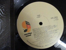 Fire ： Fire LP // KC & The Sunshine Band の女性バック・ボーカル2人のグループ / マイアミDisco / 落札5点で送料無料_画像4