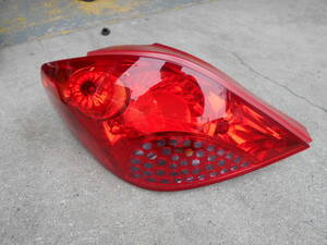  Peugeot 207 left tail lamp 