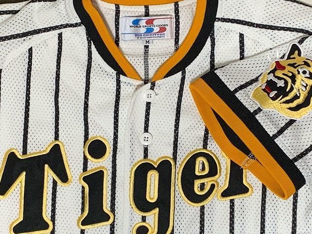 ヤフオク! -阪神タイガース 復刻 ユニフォームの中古品・新品・未使用 