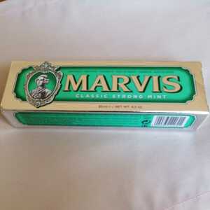 MARVIS　85ml マービス 歯磨き粉 イタリア イタリア製 マービス歯磨き粉 アクアティック MINT STRONG イタリア製 CLASSIC