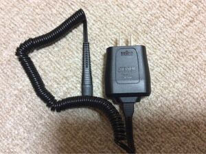 BRAUN ACアダプター