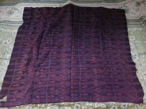 タイ　マッドミー シルクオールドクロスNO.105 77×83cm 　模様シルク細い絹糸　美しい　ｍａｄｍｅｅ　ｐａｓｈｉｎ　パ　シン