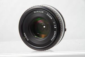 現状品 ● NIKON NIKKOR AI-S 50mm F1.8 ニコン ニッコール 日本光学 オールド 単焦点 レンズ遊び パンケーキレンズ アンティーク #878