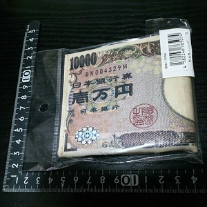 ※一部ほつれ有り☆私好み☆一万円札柄☆福沢諭吉☆二つ折り財布どすぅ～♪☆①☆残1