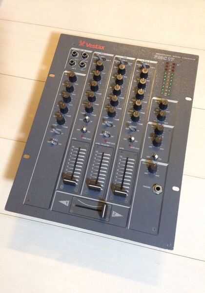 ベスタクスVestax PMC17 初期型グレーボディ1990年代 ビンテージミキサー中古可動品