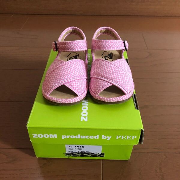 新品ZOOMズーム ベビーサンダル NIKE インポート ミキハウス ピジョンおしゃれ可愛い 女の子 夏