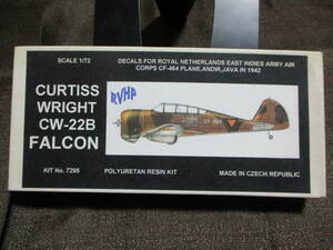 RVHP「CURTISS WRIGHT CW-22B FALCON」レジンキット 1/72：カーチス ライト ファルコン アメリカ軍用機　管理：(B3-48