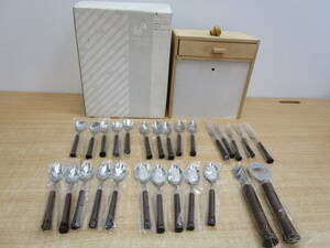 o074* paker Land cutlery 27 piece spoon 4 kind 5ps.@ Fork 5ps.@ corkscrew can opener storage case attaching * unused goods 