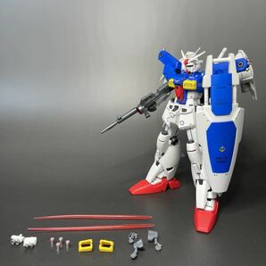 MG 1/100 RX-78-GP01-Fb ガンダム試作一号機 フルバァーニァン ゼフィランサス （塗装完成品・代理出品）の画像10