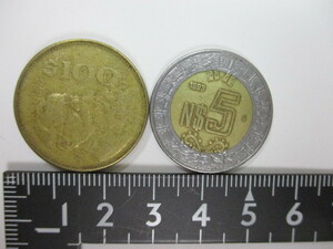 M-428　メキシコ　5ペソコイン硬貨バイメダル　1枚　100ペソコイン硬貨1990年　1枚　合計2枚　