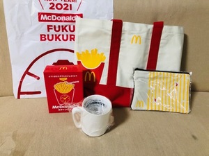 [Обратное решение бесплатно] [McDonald's] 2021 ★ Счастливая сумка ★ Сумка ★ ПУЧК ★ MUG ★ Картофельные часы ★ Mac X Coleman x McDonald