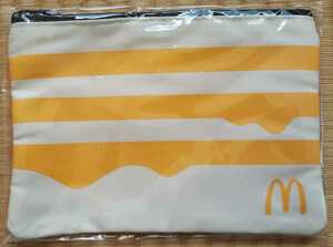 マクドナルド × coleman 2021 スクエアポーチ 1個 黄色×黄色 新品未使用品 福袋商品 コールマン