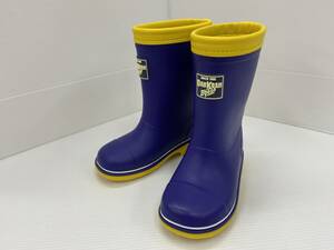 ☆お買得　OSHKOSHオシュコシュの長靴　ネービー　16㎝　日本製　雨の日のお出かけ、畑での土遊びに最適！　