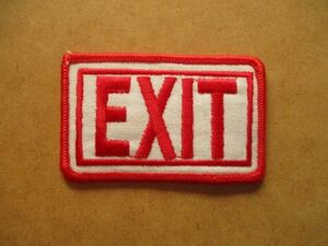 90s サイン標識『EXIT』非常口 刺繍ワッペン/おもしろいSignお笑いガレージSK8アメリカ米国ビンテージ看板アップリケUSAスケートボード S2