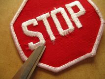 80s サイン標識『STOP』止まれ刺繍ワッペン/ジョークSignギャグSK8アメリカ米国ビンテージ看板アップリケUSAスケートボード S2_画像2