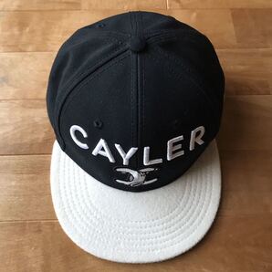 【美品】CAYLER & SONS ケイラーアンドサンズ SNAPBACK スナップバック キャップ ONE SIZE サイズF