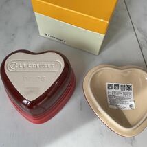 【新品未使用品】LE CREUSET ル・クルーゼ　ハート型　ラムカン・ダムール(ふた付き) レッド_画像2