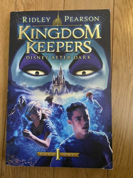 Kingdom Keepers by Ridley Pearson 英語の中学生向け小説