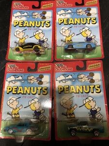  включая доставку 4 шт. комплект Snoopy Peanuts Charlie Brown Linus surrey snoopy peanuts миникар Ame игрушка american смешанные товары Ame .