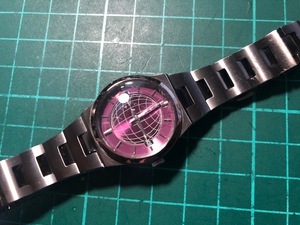 BK0121 レアモデル agnes.b アニエスベー デイト 紫 パープル ワイン系カラー 純正SSブレス クオーツ レディース 腕時計