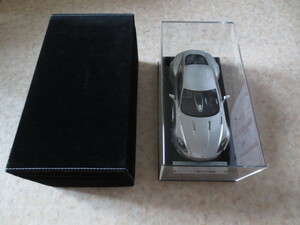  Aston Martin *ONE-77 model car * worldwide limitation 77 pcs * Italy made *ASTON MARTIN*007 bond car * Van teji*DB11*lapi-do
