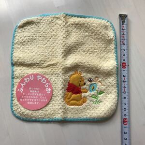  new goods Pooh towel handkerchie Tokyo Disney Land regular price 800 jpy rank less . thread 