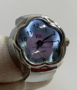 Ks クオーツ レディース リング時計 指輪 ジャンク品 フラワーモチーフ ステンレス フェイス 横約20×縦約20mm、ベルト フリー
