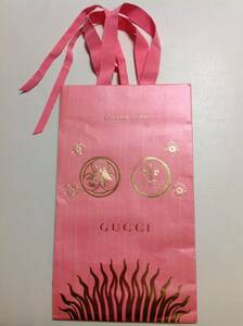 【ショッパー】GUCCI 2018年Holiday の紙袋 中古