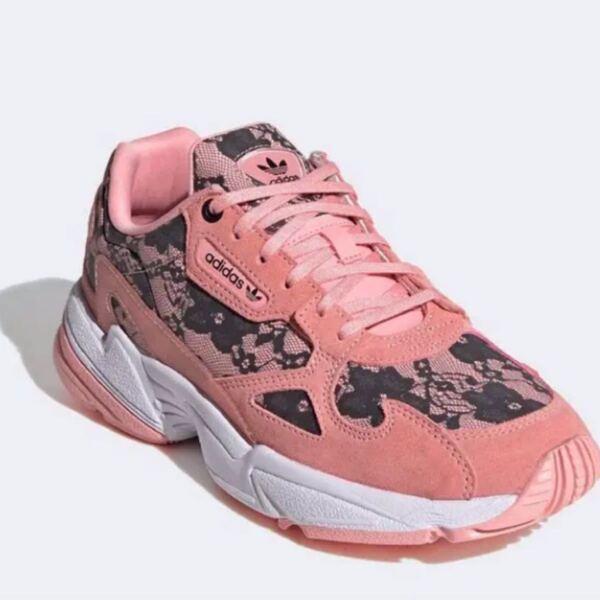 アディダススニーカー アディダスファルコン adidas FALCON