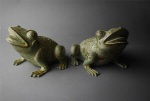 古美術　漢　青銅器　青銅蛙一対