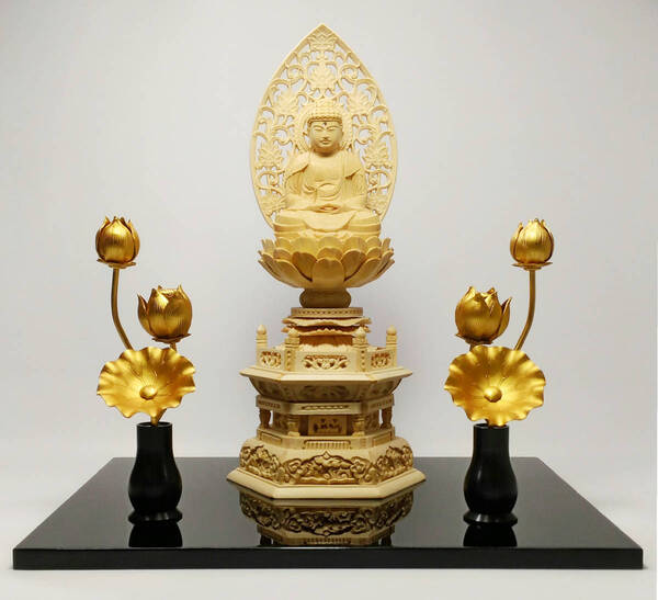 いつでも参拝、どこでも参拝。ステージ仏壇【安らぎ】 仏像(六角台座 座釈迦2寸)、常花付き