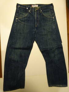 ★LEVI'S ENGNEERED JEANS REGULAR ボタンフライ ジーンズ W30 used品★