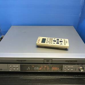 パナソニック DVD/VHS レコーダー DMR-E70V リモコン付 中古品K-8670の画像1