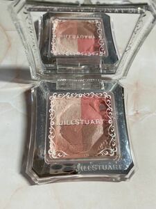  Jill Stuart re year brush compact 