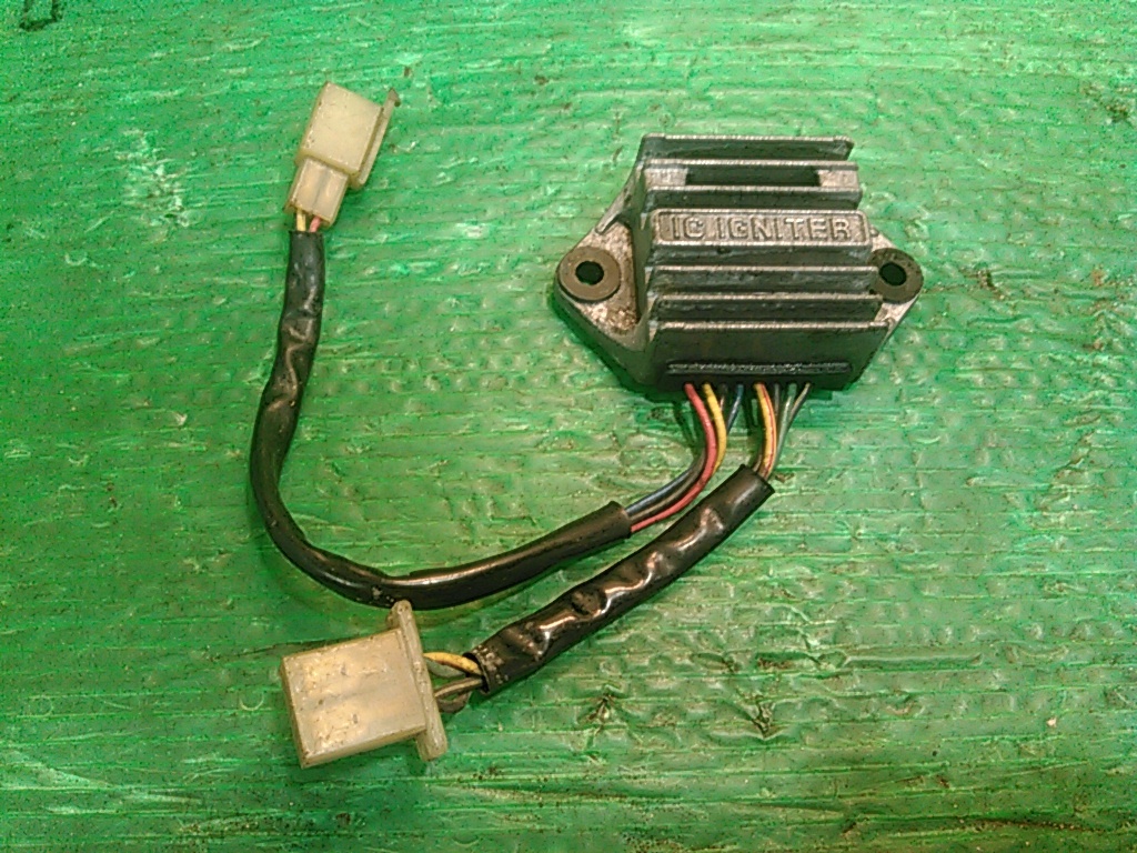 買い物 z400fx 点火系一式 イグニッションコイル イグナイター