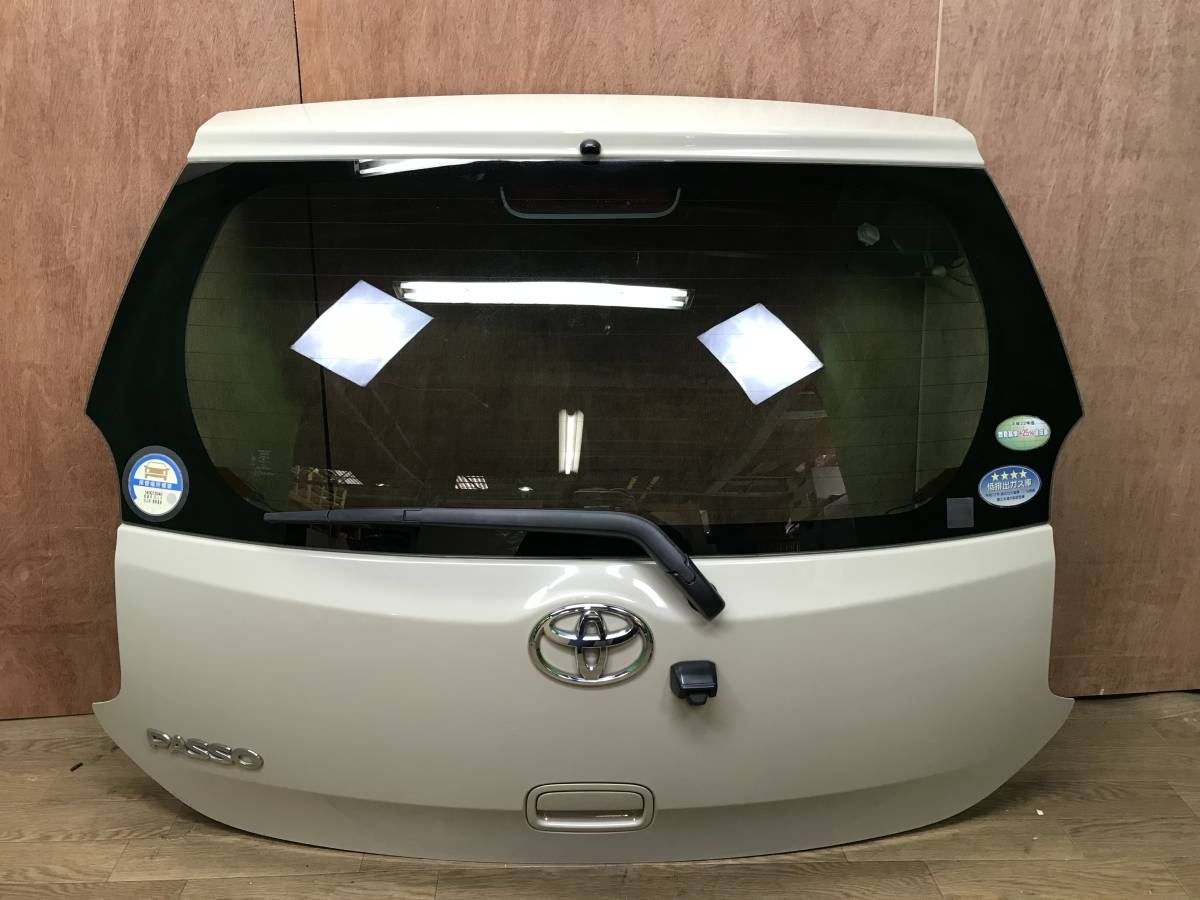 2023年最新】Yahoo!オークション -パッソ kgc30 リアゲートの中古品