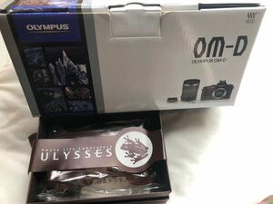 中古　OLYMPUS オリンパス カメラレンズ　OM-D　e-m5本体　レンズセット　箱あり　バッテリー無し美品　ULYSSES製　カメラカバー付き