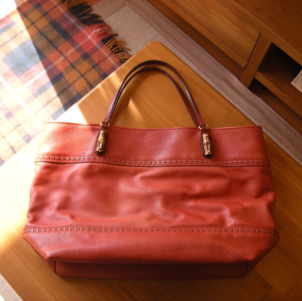 【送料無料】グッチ☆彡GUCCI★レザートートバッグ☆ 保存袋&保証書付き☆彡男女兼用