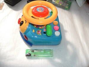 ＡZ5-3-56 　　送料無料　BOOBOO 音、メロディーなど、なかなかの優れもの玩具です。