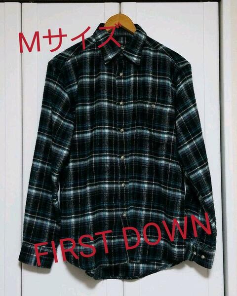 FIRST DOWN ファーストダウン長袖シャツ　Mサイズ　青色 　チェック柄