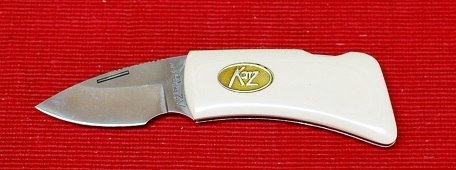 NO.MC-2　KARTZ USA Money Clip Knife・ホワイトマイカルダーアイボリーハンドル・Stainless steel Blade:4cm。Closed:7ｃｍ