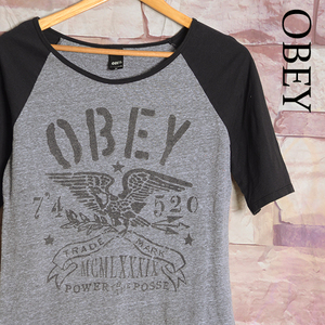 ST2180 オベイ OBEY Tシャツ レディース M 裄丈50 メール便可 xq