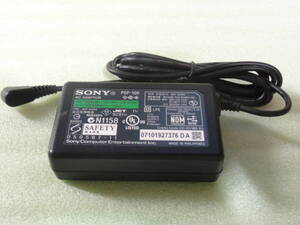 M-215 PSP用ACアダプター PSP-100 5V2000mA 100V電源プラグ線は付きません 中古品