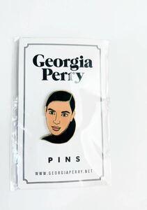 【新品未使用】超レア！　入手困難　georgia perry キム　カーダシアン　エナメル　ゴールド ピンブローチ　ポップ　日本未入荷？