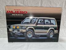 アオシマ　三菱　ミツビシ　パジェロ　1/24　アーバン　カスタム　４WD 　プラモデル　未組立品_画像1