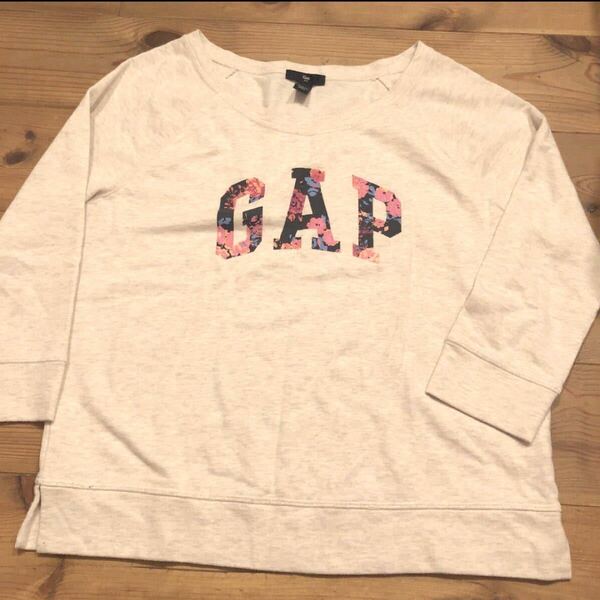 ギャップ　GAP トップス