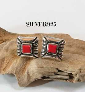 4974 SILVER925 コーラルピアス シルバー925製 珊瑚 レッド スクエア 四角 native インディアンジュエリー navajo ナバホ 赤 綺麗な石