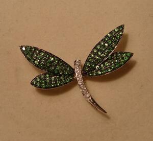 B142:K18WG green garnet diamond pendant brooch 